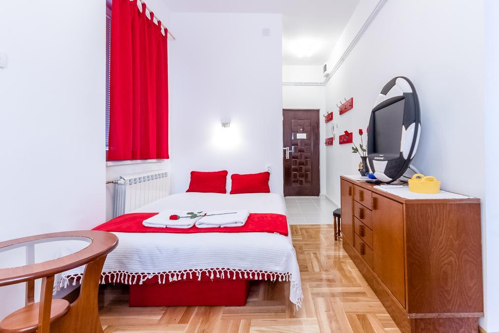 Studio Saint Sava Belgrad Zimmer foto